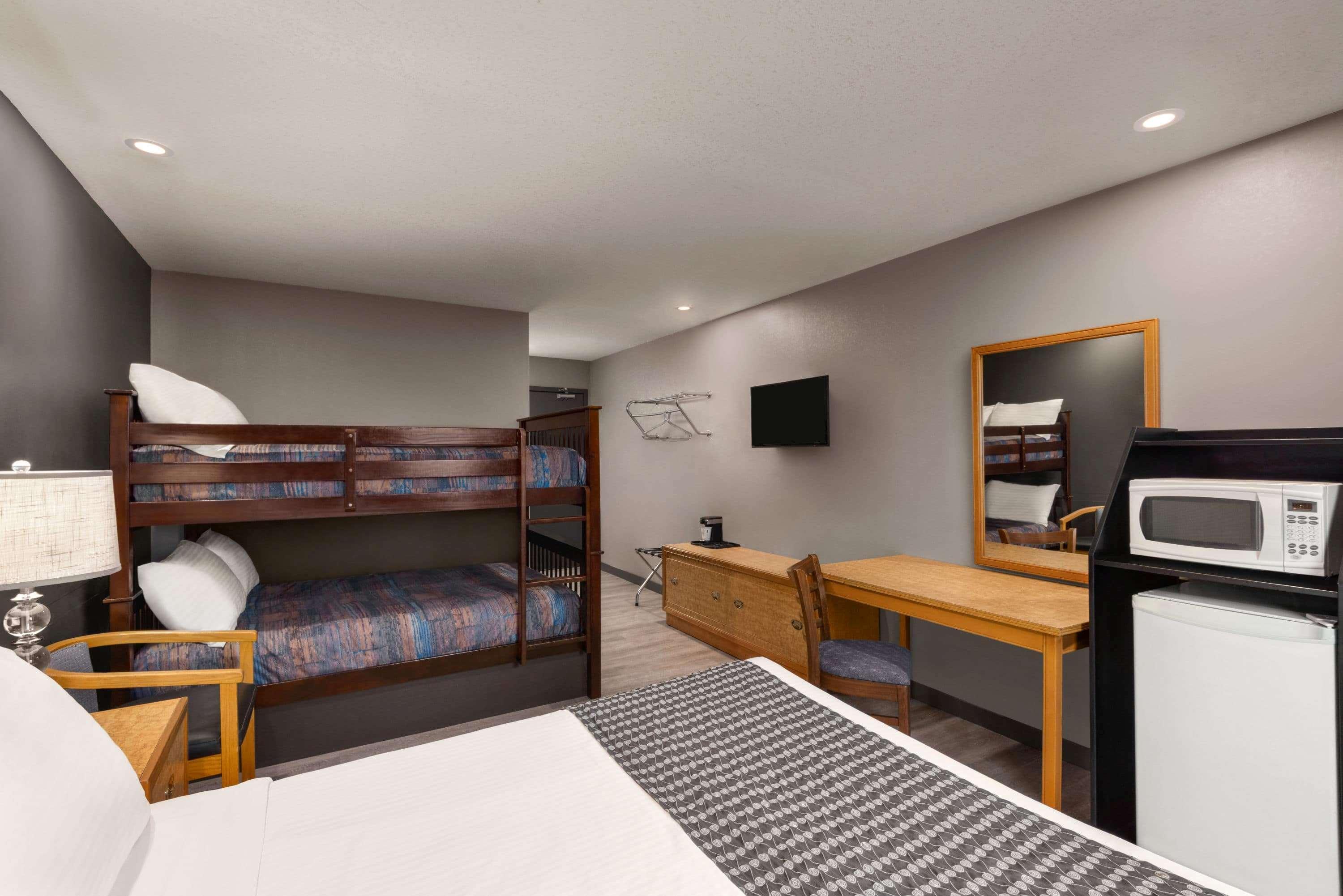 Travelodge By Wyndham Brandon Kültér fotó